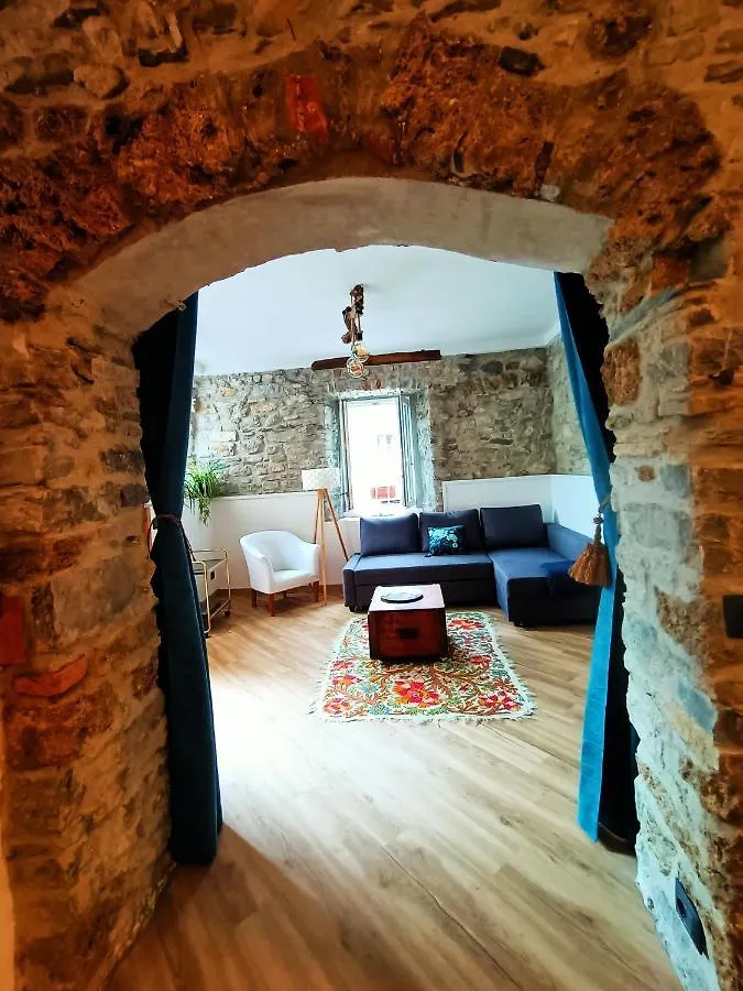 Casa Virginia Nel Borgo Villa Lierna 0*,  Italy