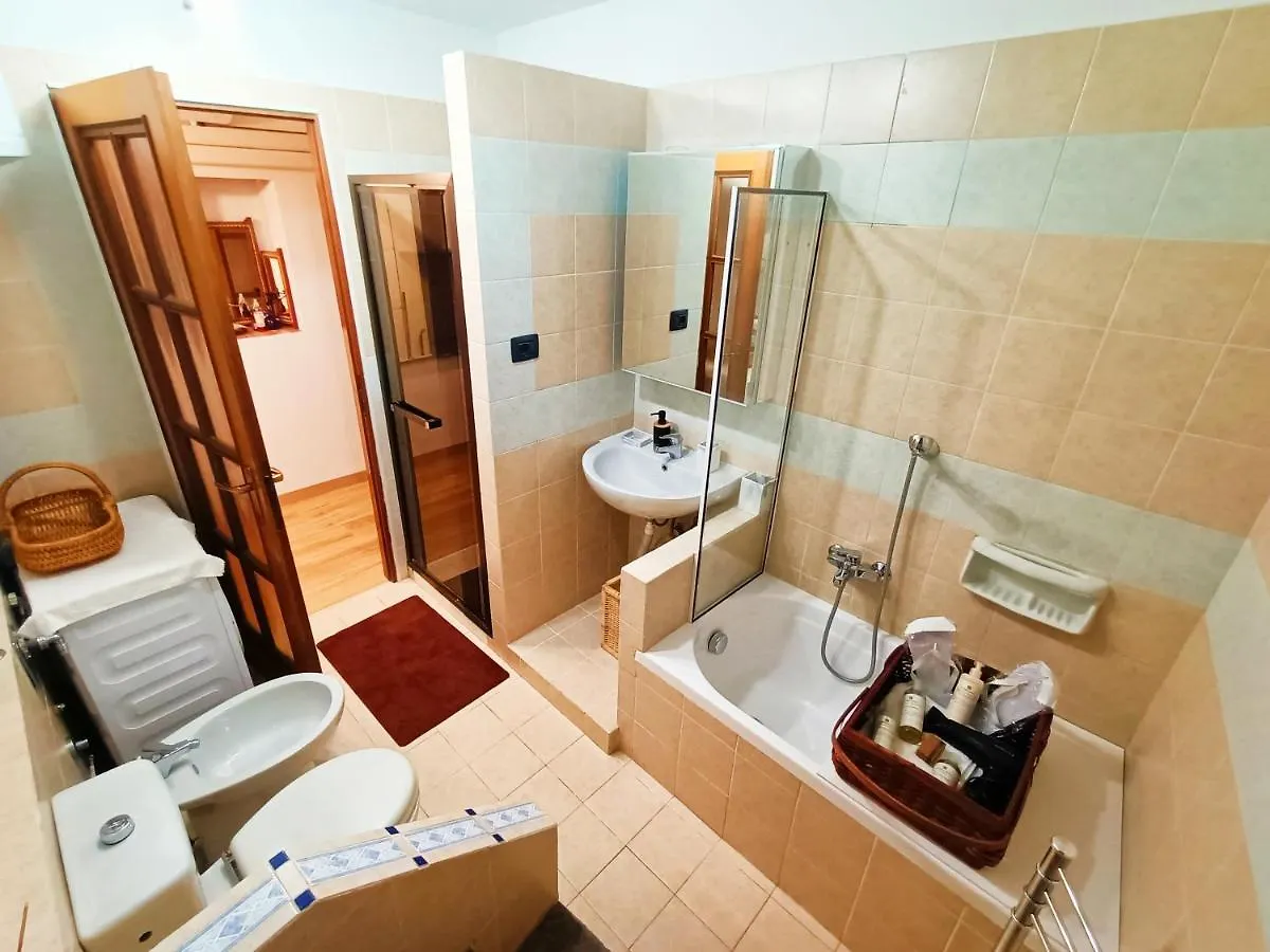 Holiday home Casa Virginia Nel Borgo Villa Lierna
